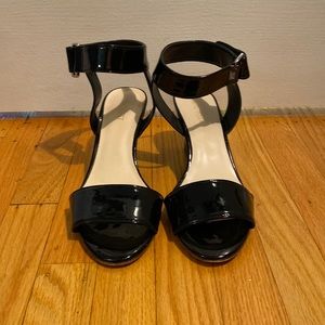 Nine West patent leather sandal